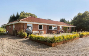 Stunning Home In Bjert With Wifi Bjert Strand